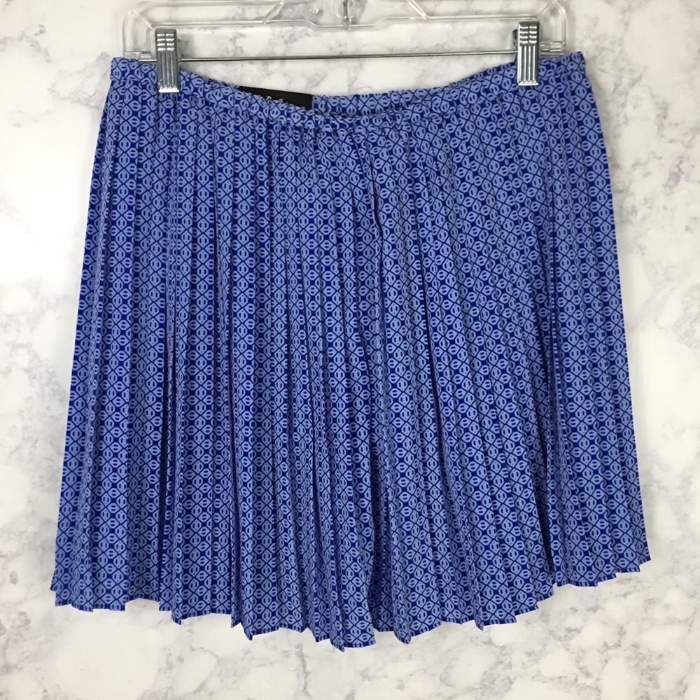 NWT Banana Republic Mini Knife Pleated Skirt Blue